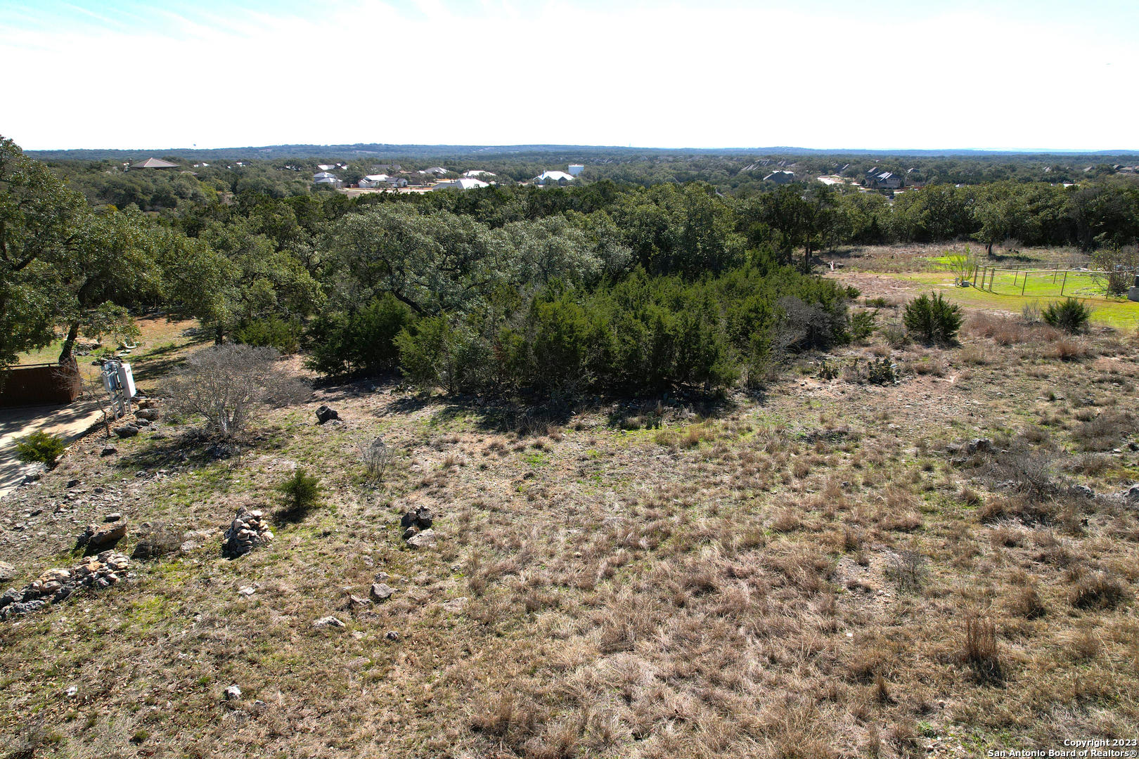 main property photo 13