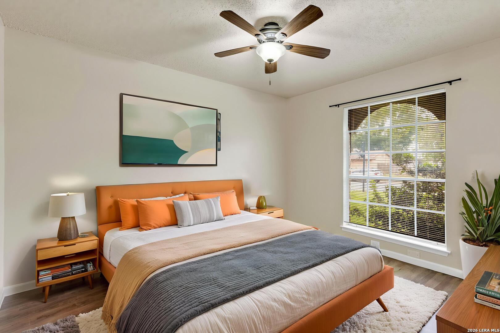property viewer photo 13