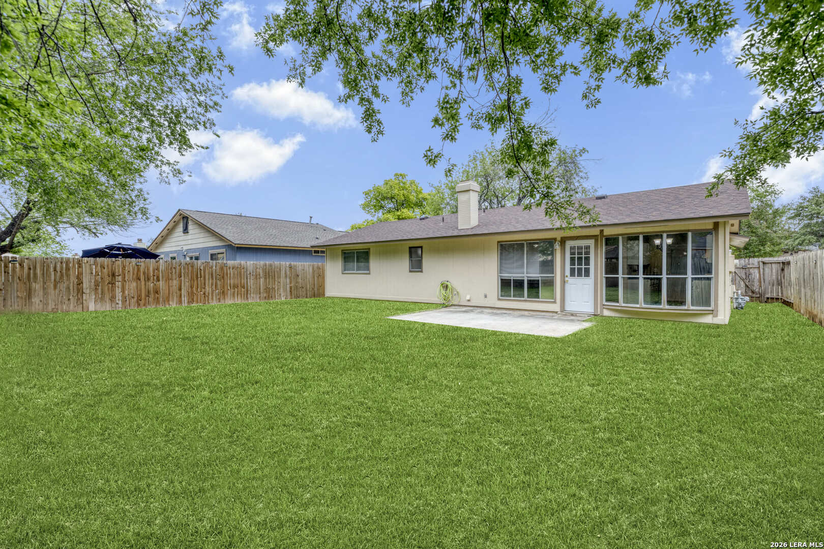 property viewer photo 17