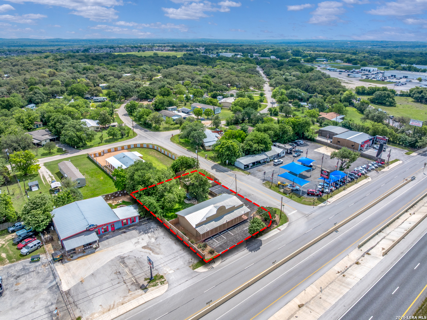main property photo 39