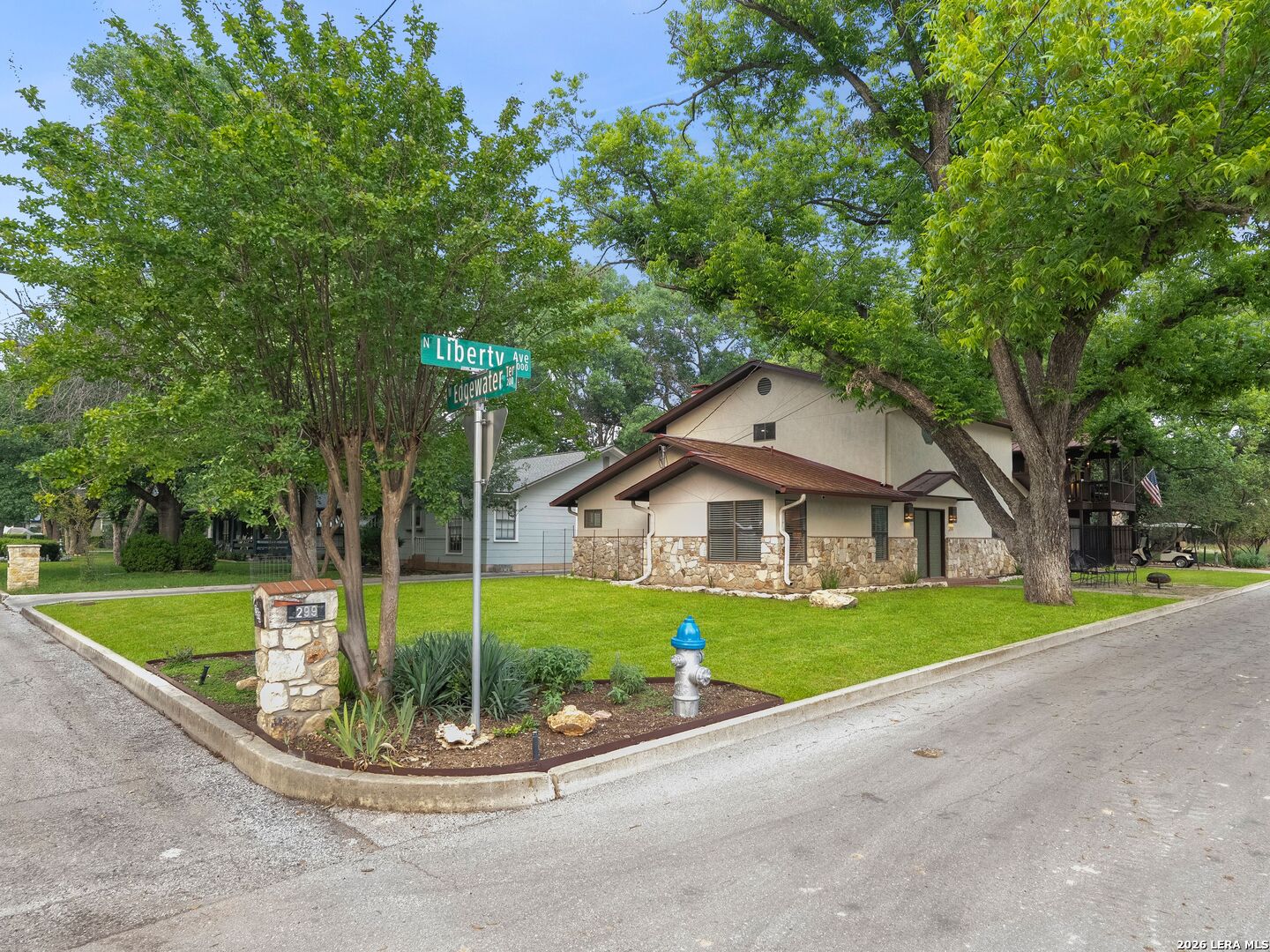 main property photo 47