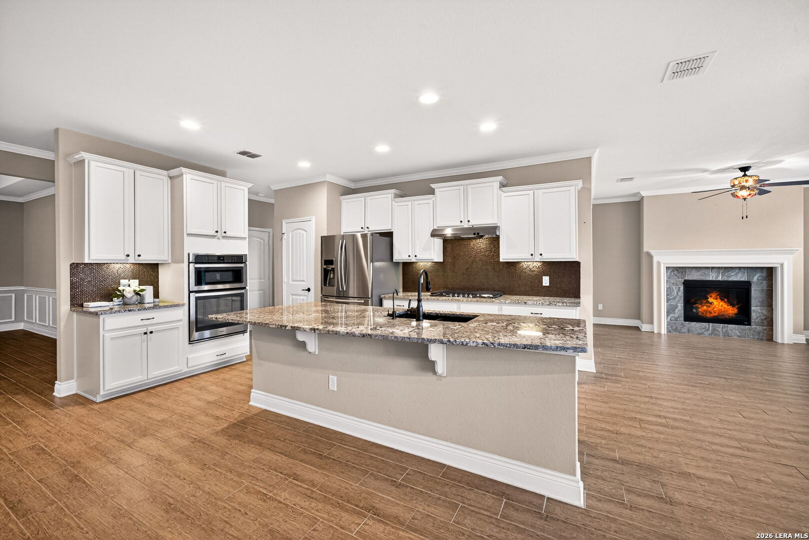 property viewer photo 12