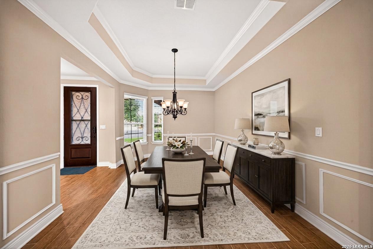 property viewer photo 2