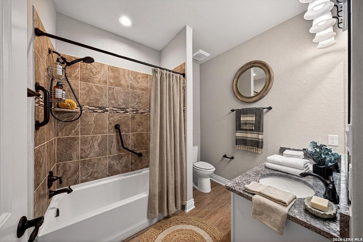 property viewer photo 30