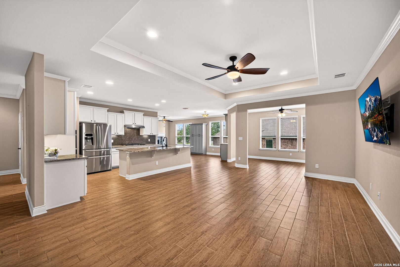 property viewer photo 8