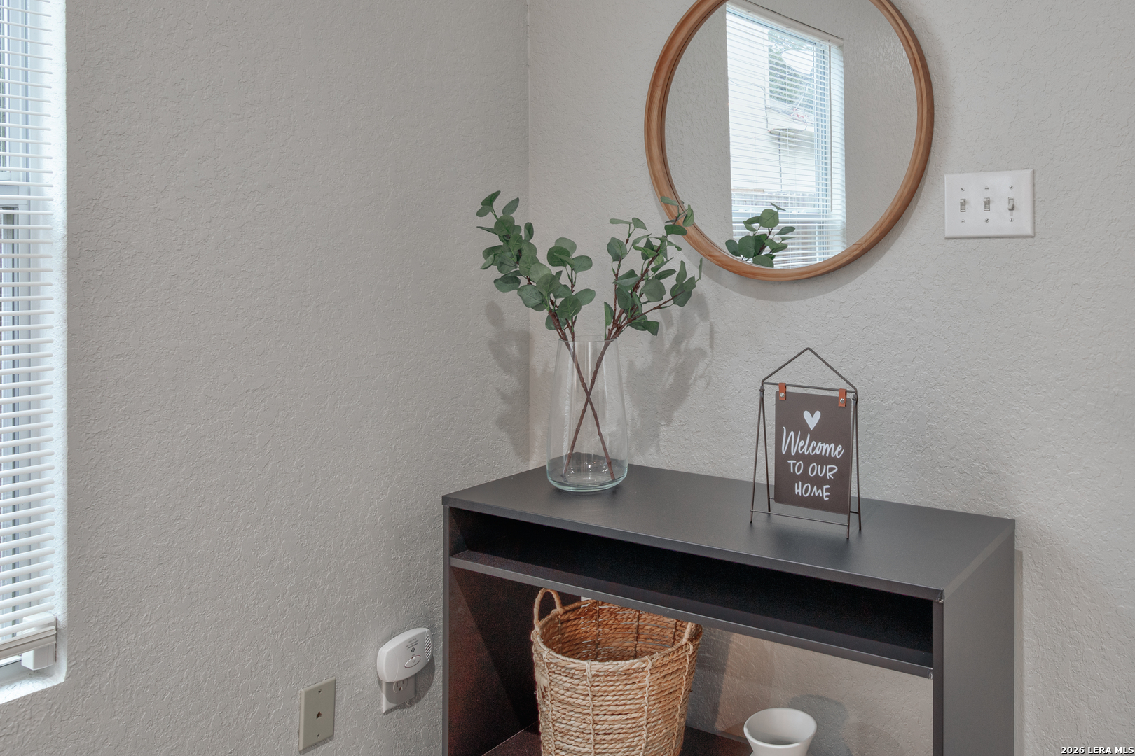 property viewer photo 8