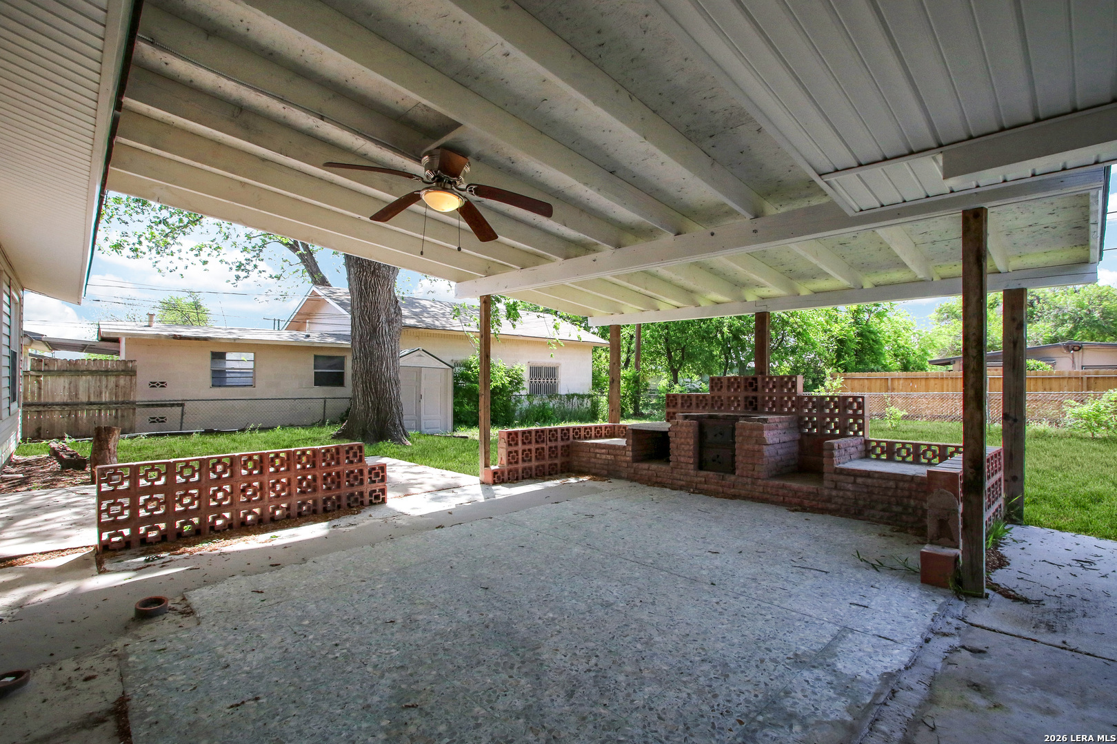 property viewer photo 19