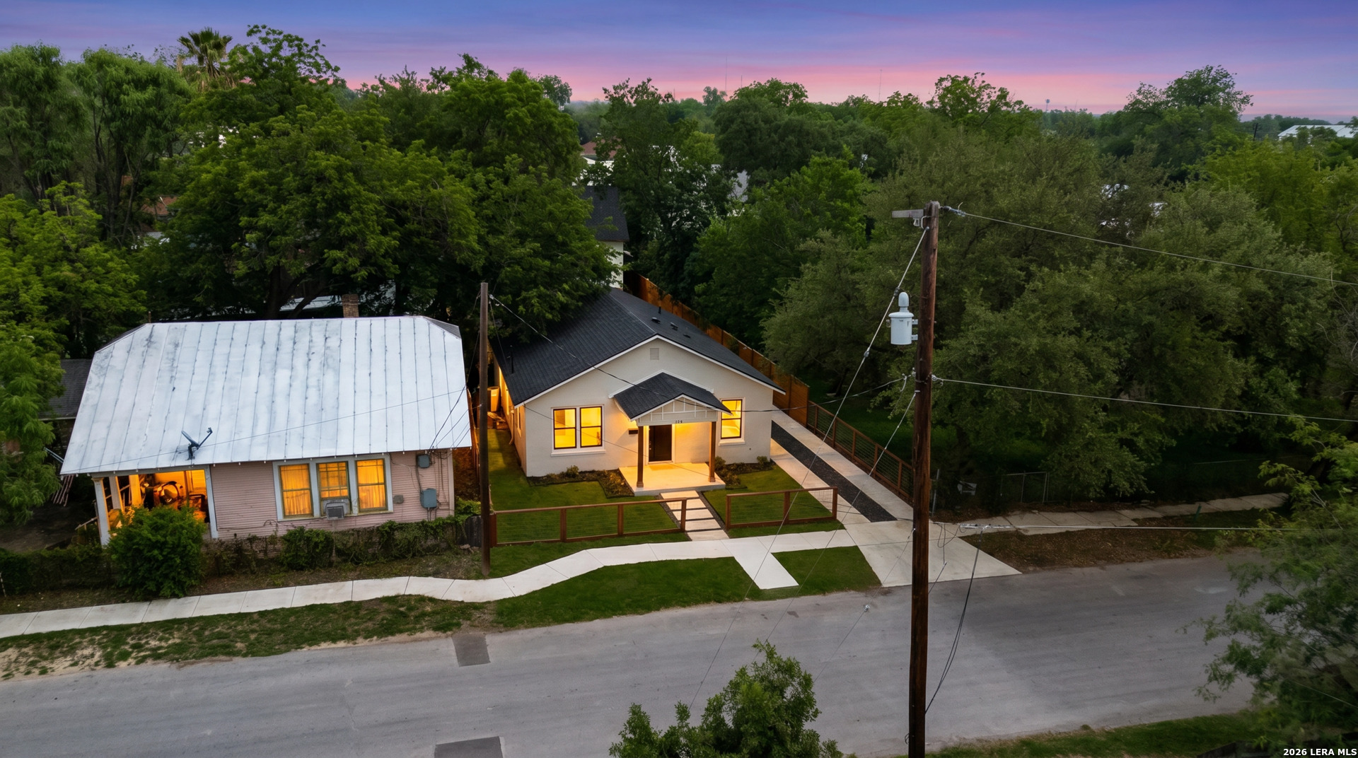 main property photo 4
