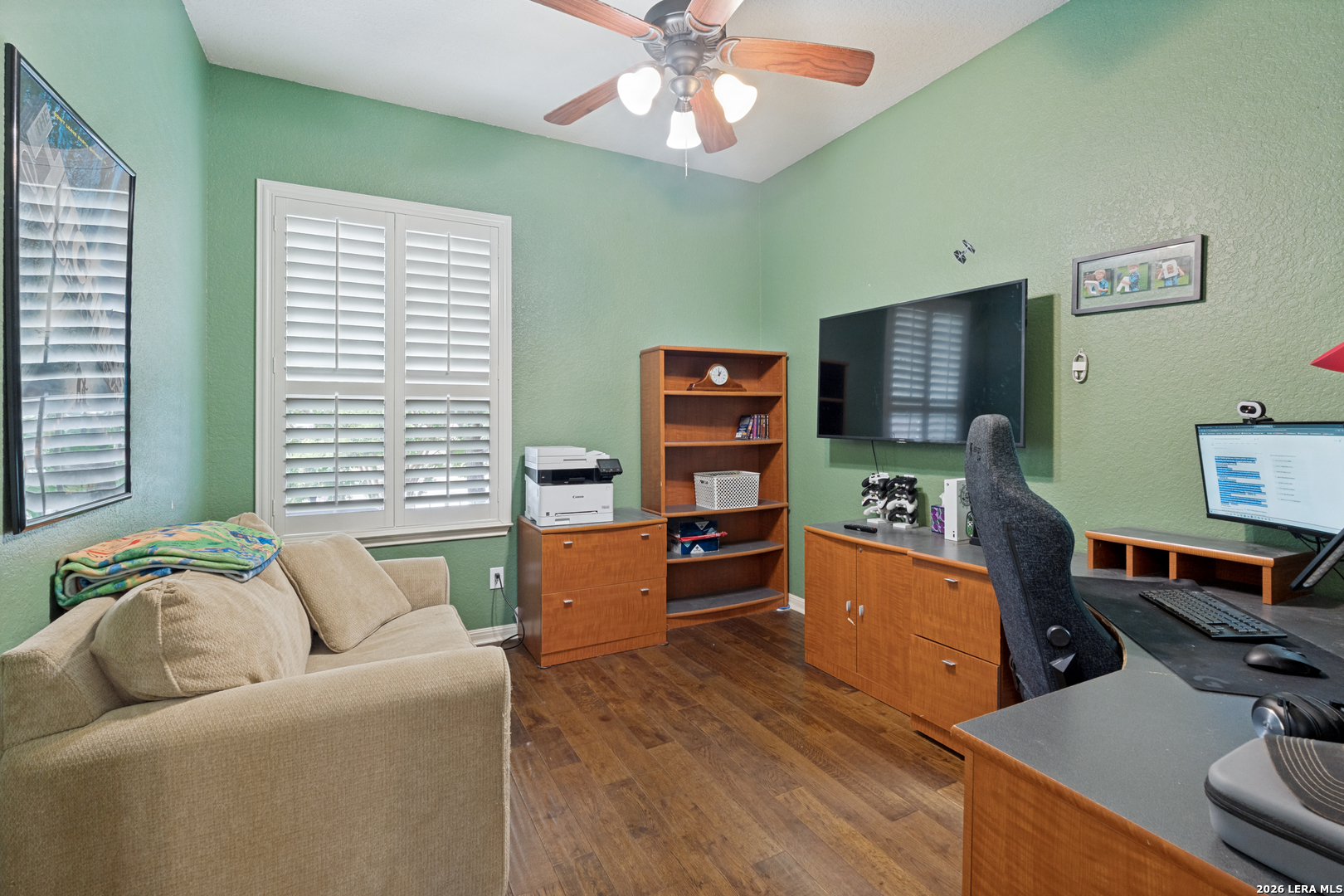 main property photo 7