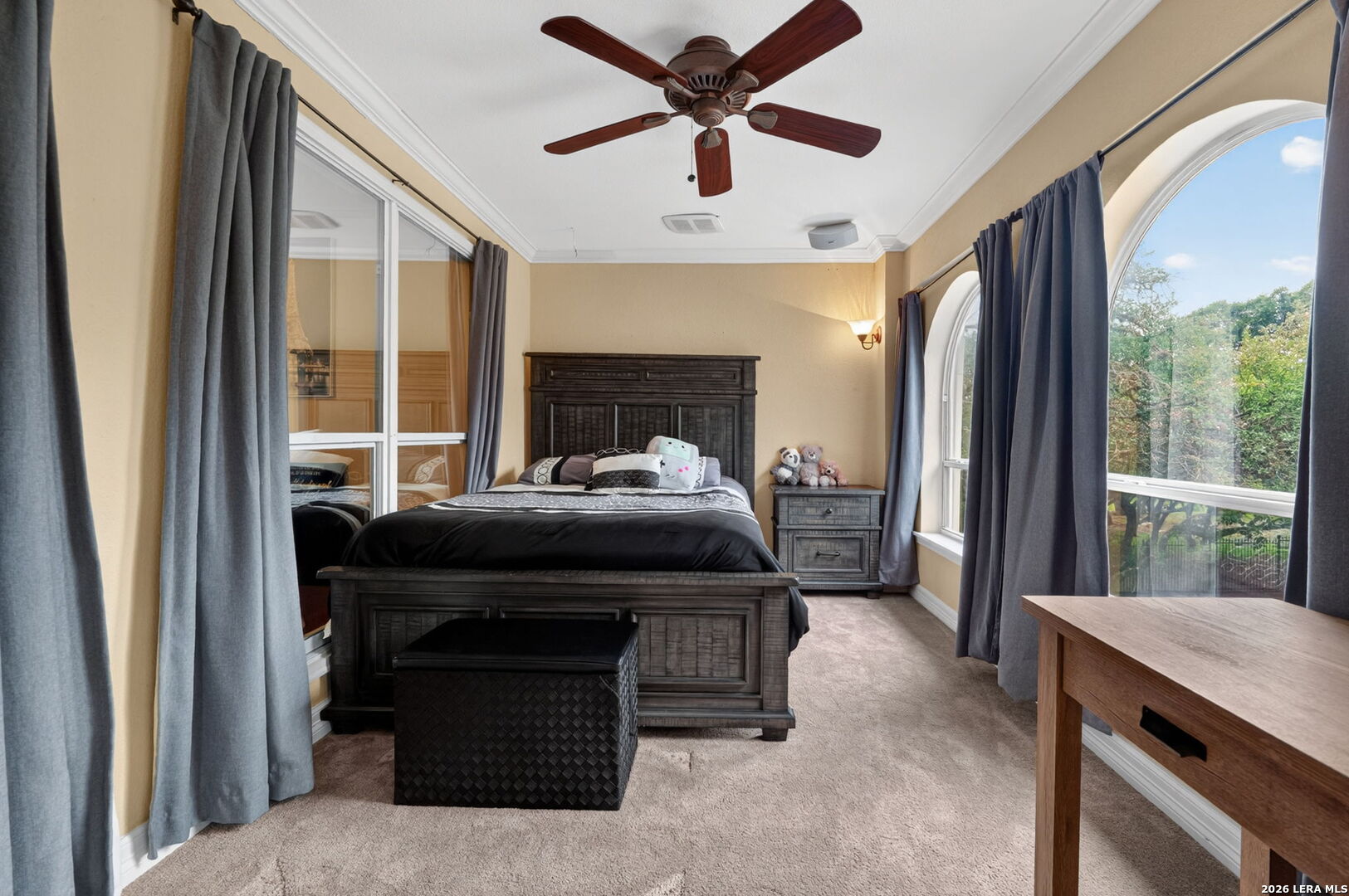 main property photo 45