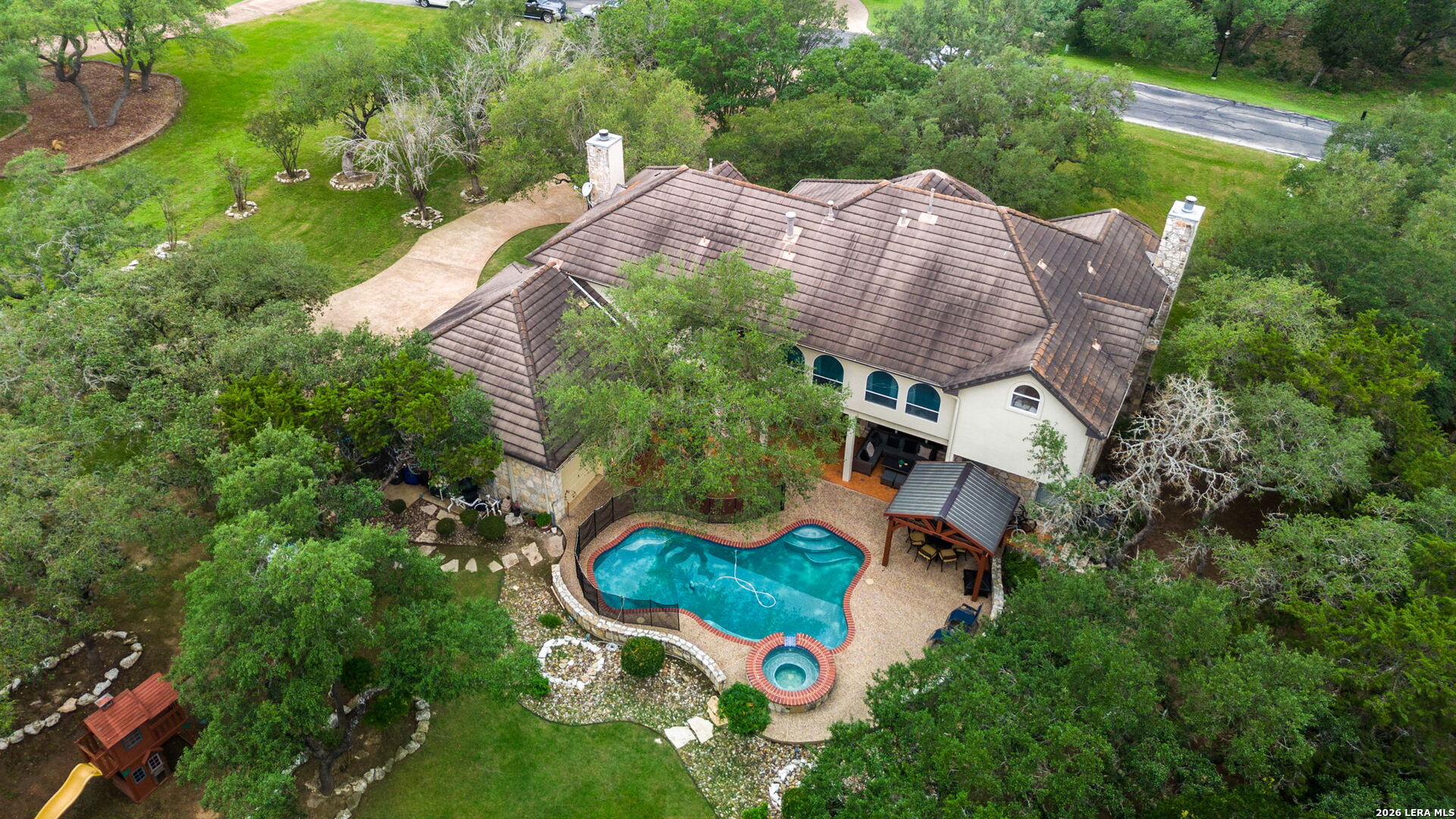 main property photo 67