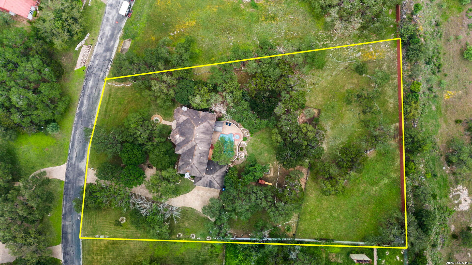 main property photo 77