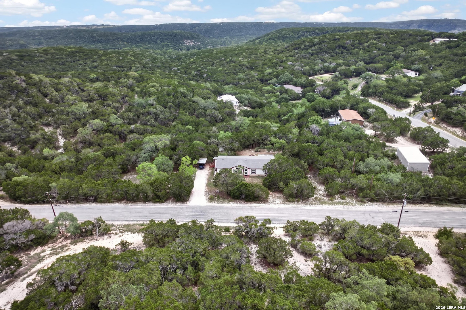 main property photo 32