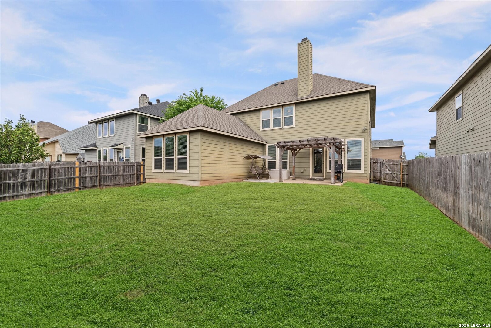 main property photo 24