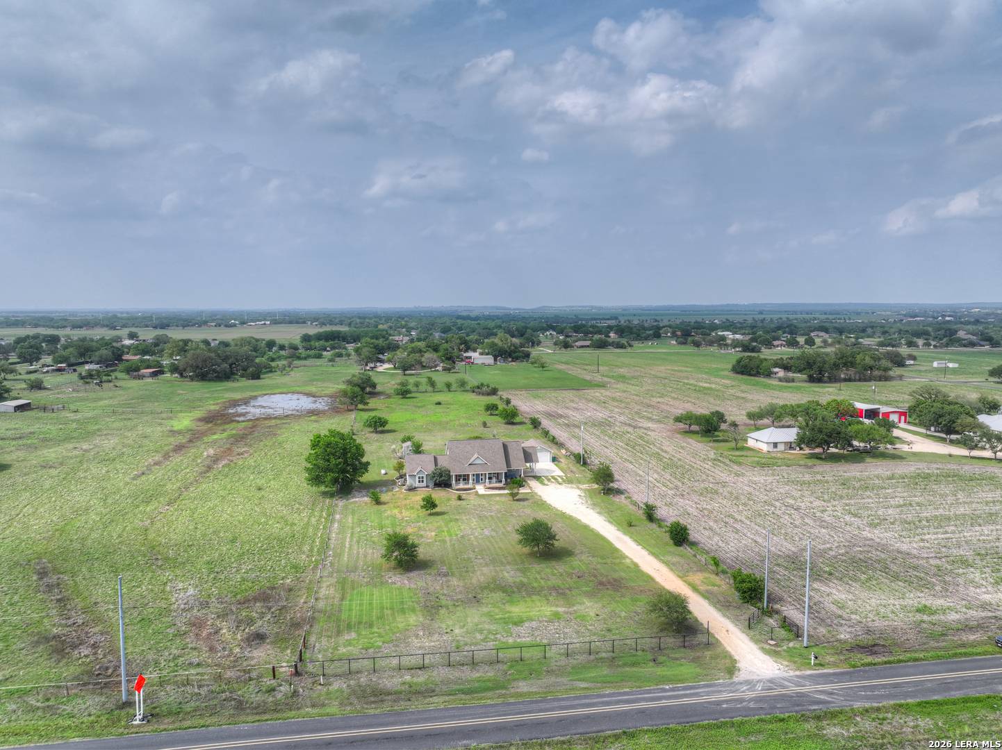 main property photo 39