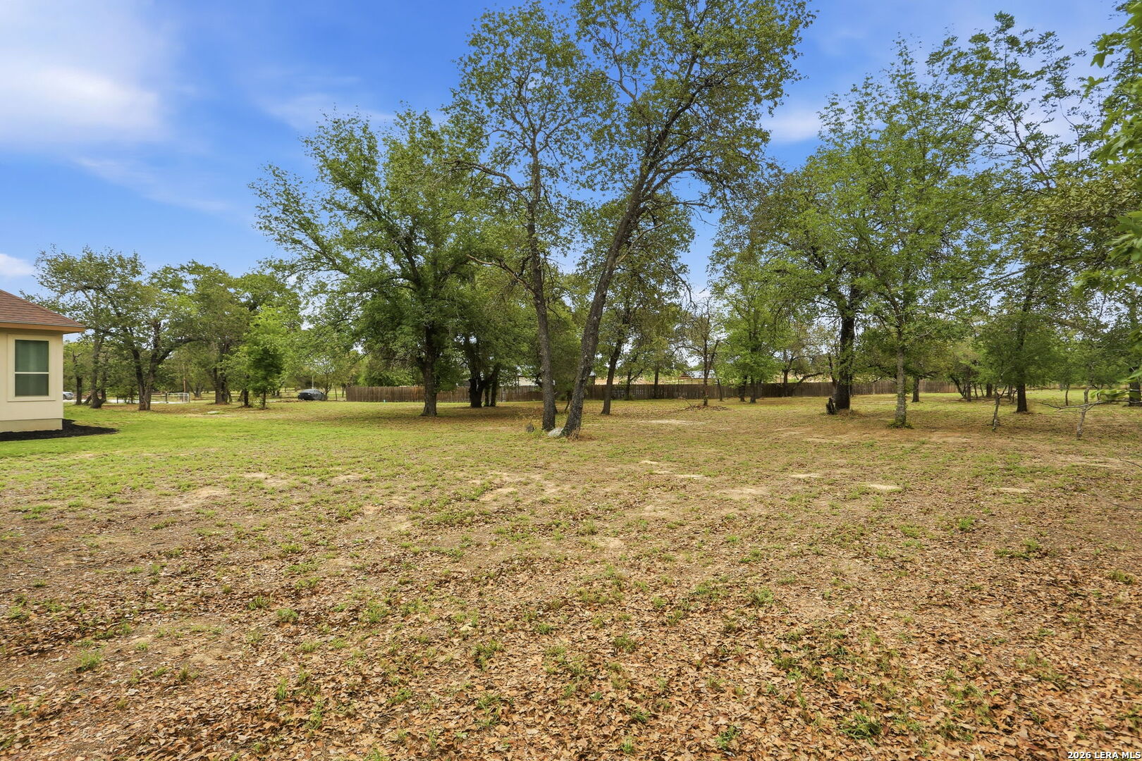 main property photo 40