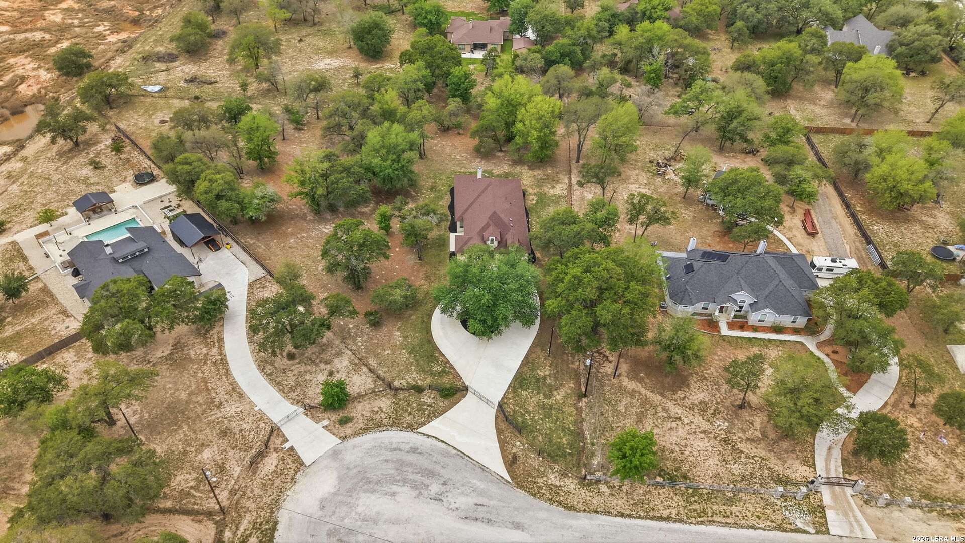 main property photo 44