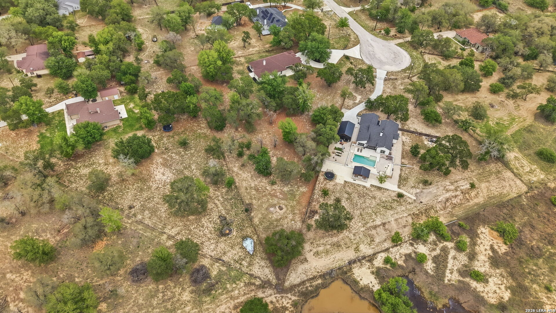 main property photo 48