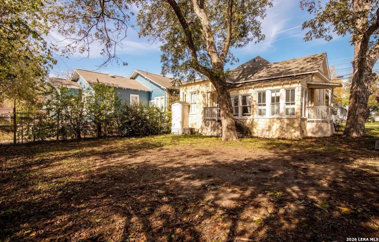 main property photo 32