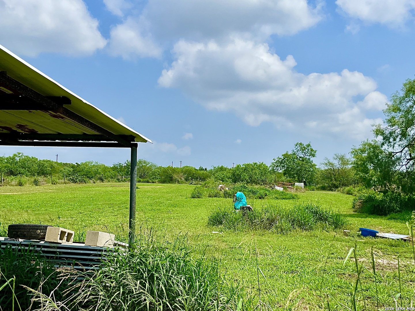 main property photo 8
