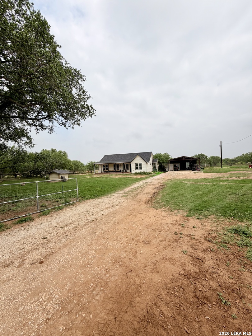 main property photo 8