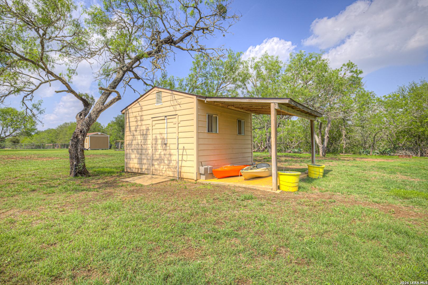 main property photo 34