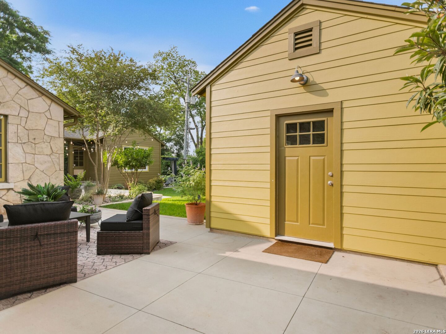 main property photo 59