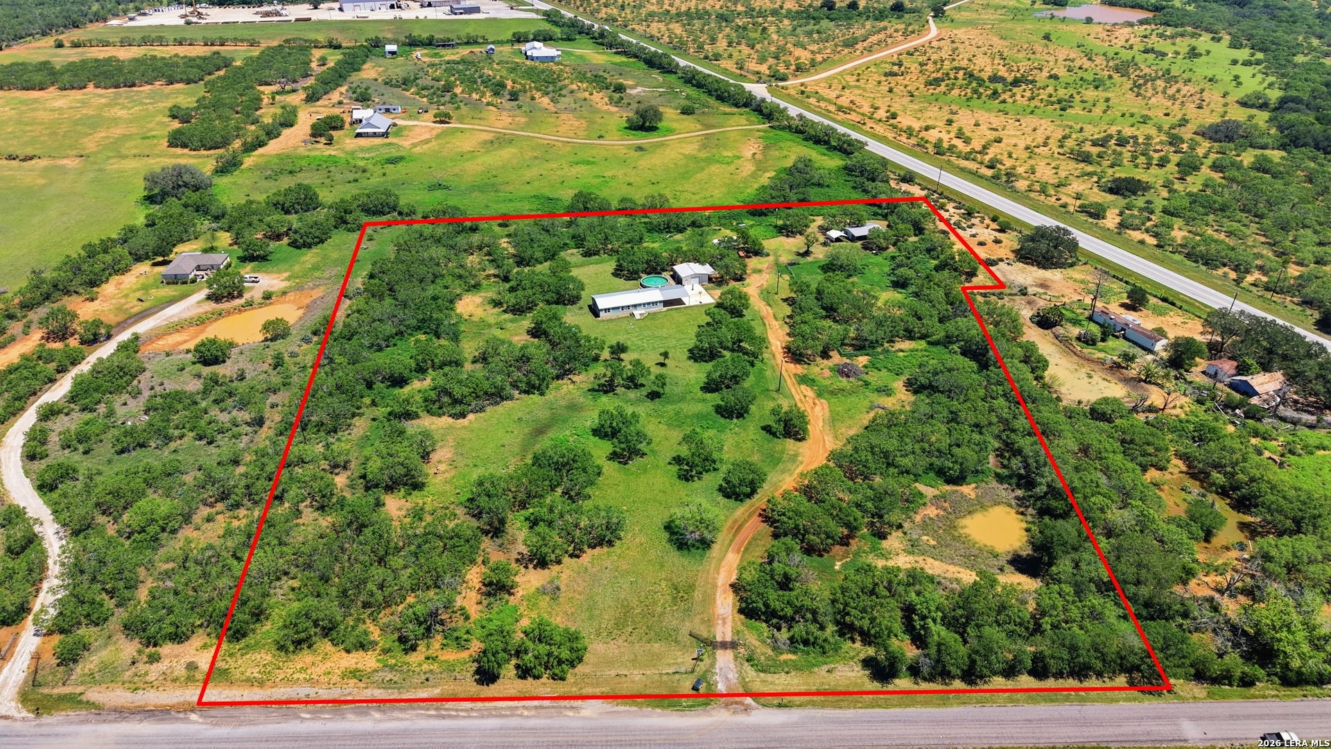 main property photo 51