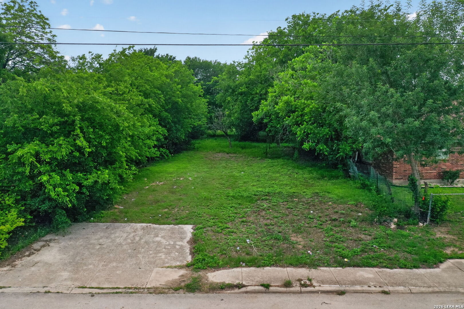 main property photo 4