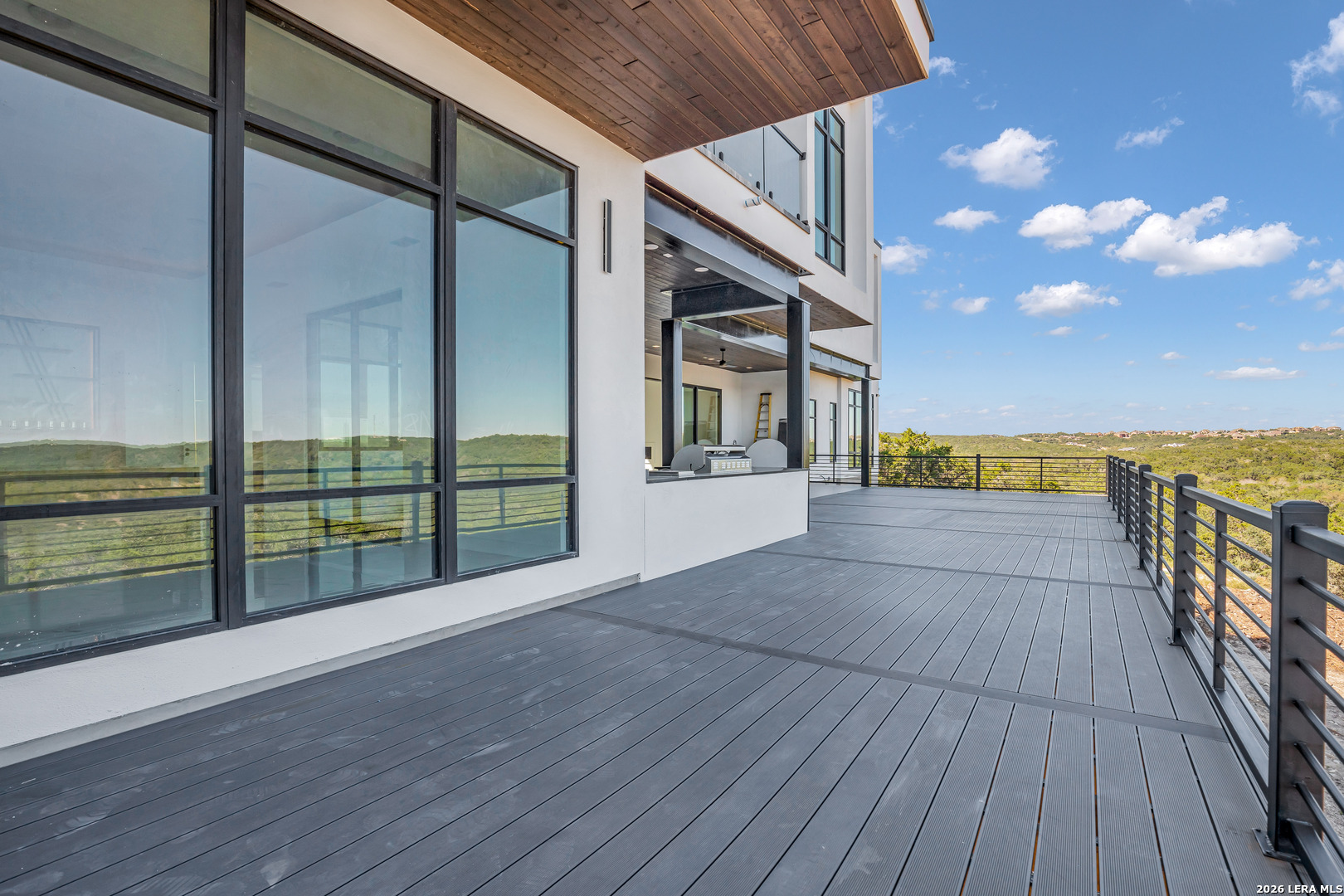main property photo 47