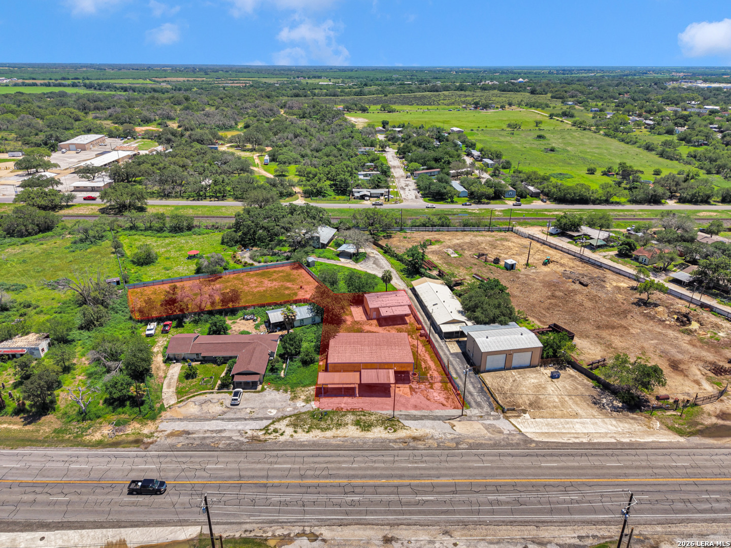 main property photo 2