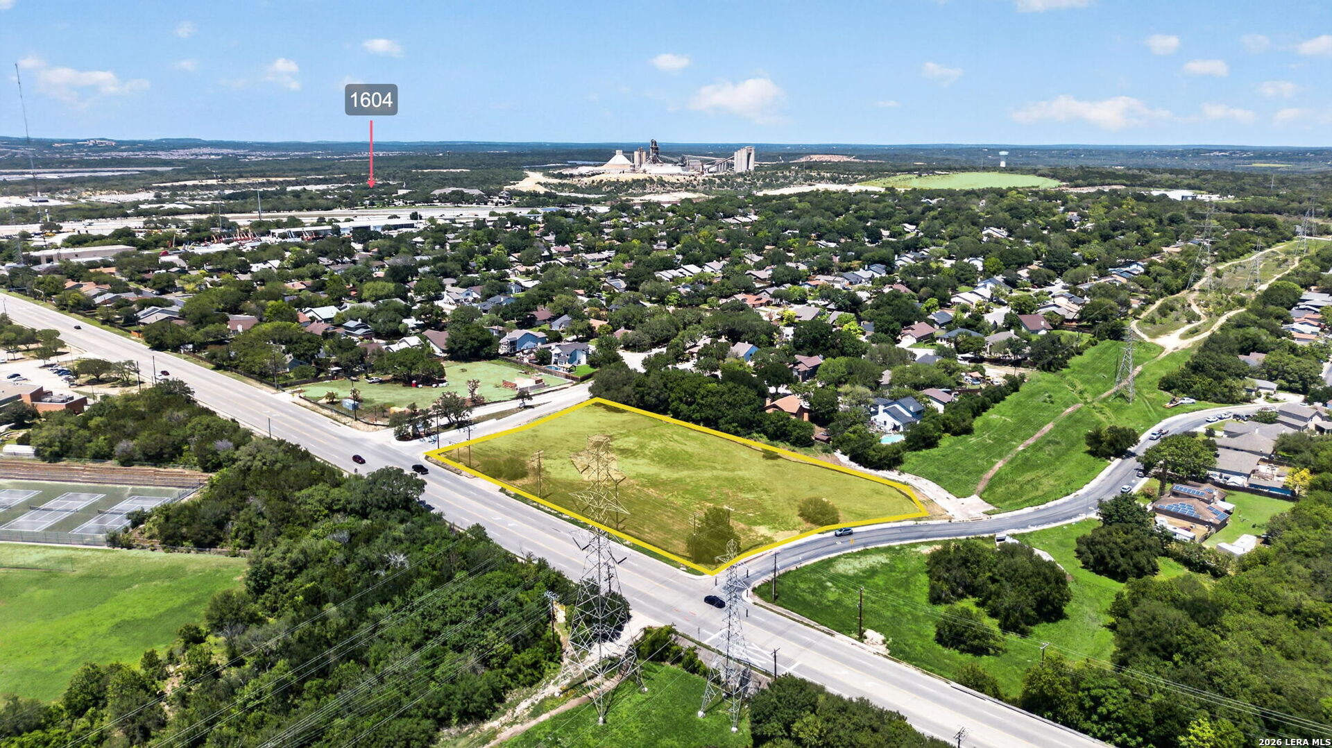 main property photo 15