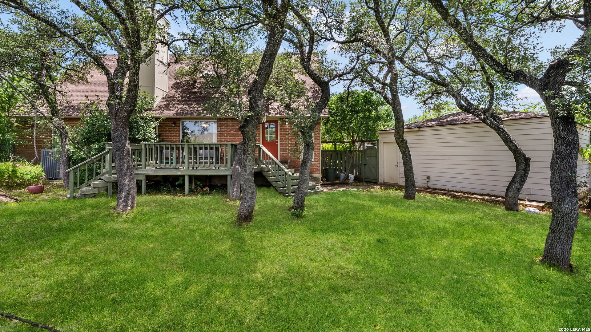 main property photo 18