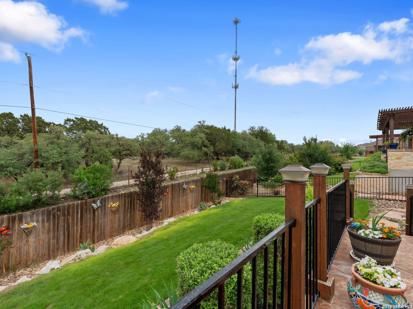 main property photo 29