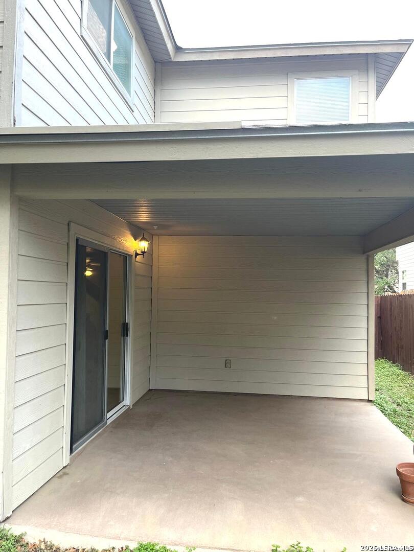main property photo 29