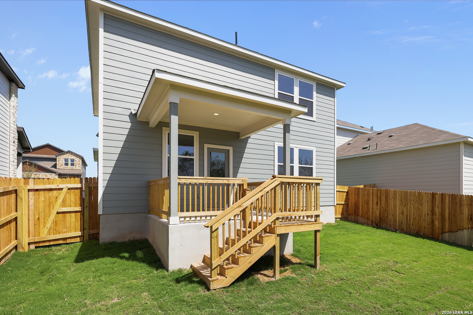 main property photo 30