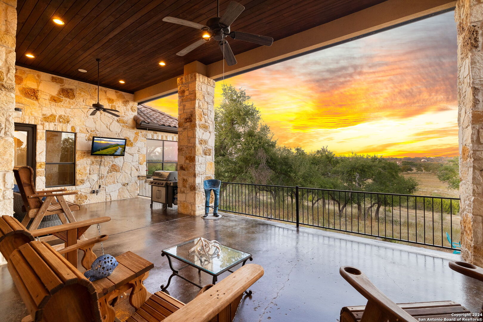 main property photo 47