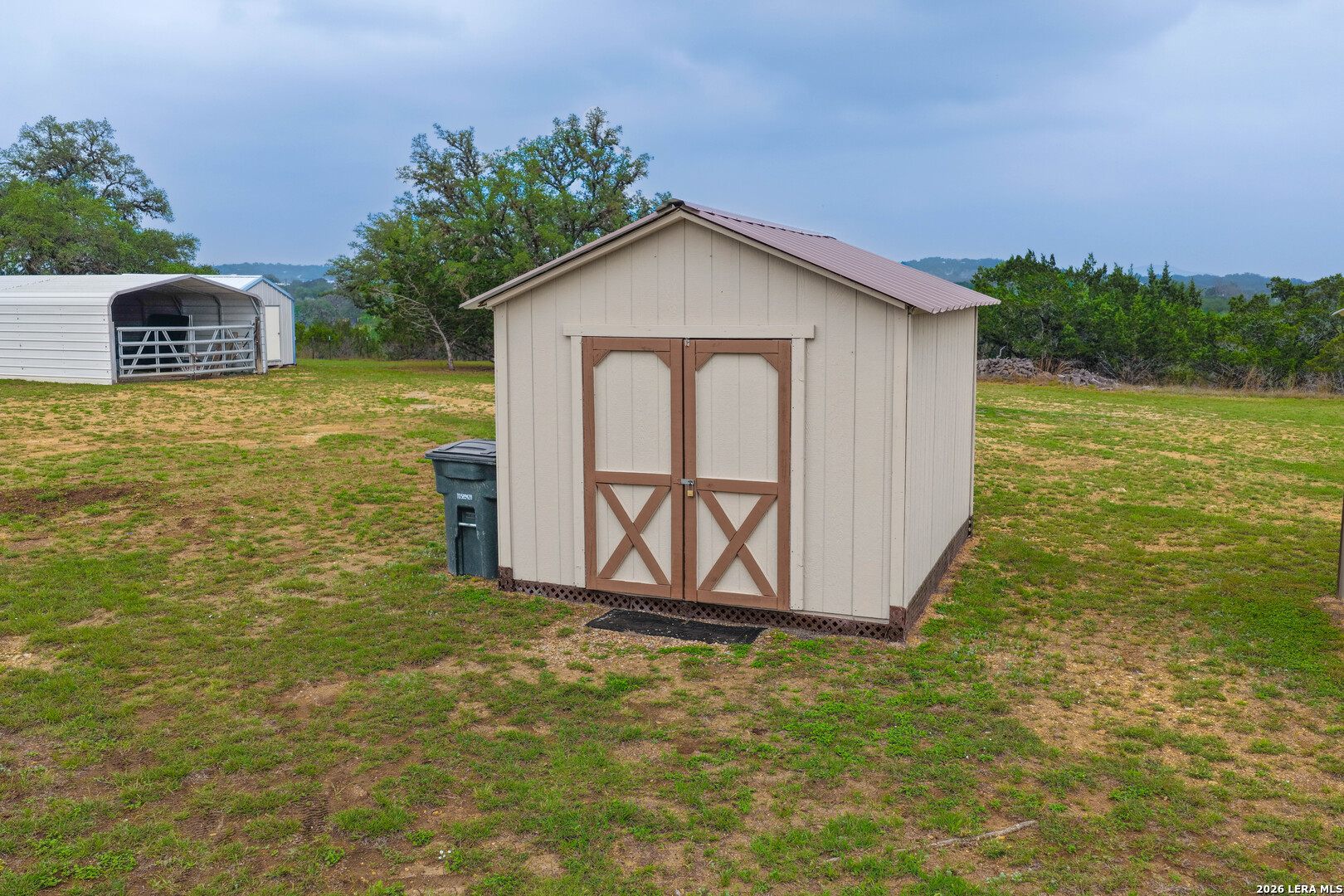 main property photo 12