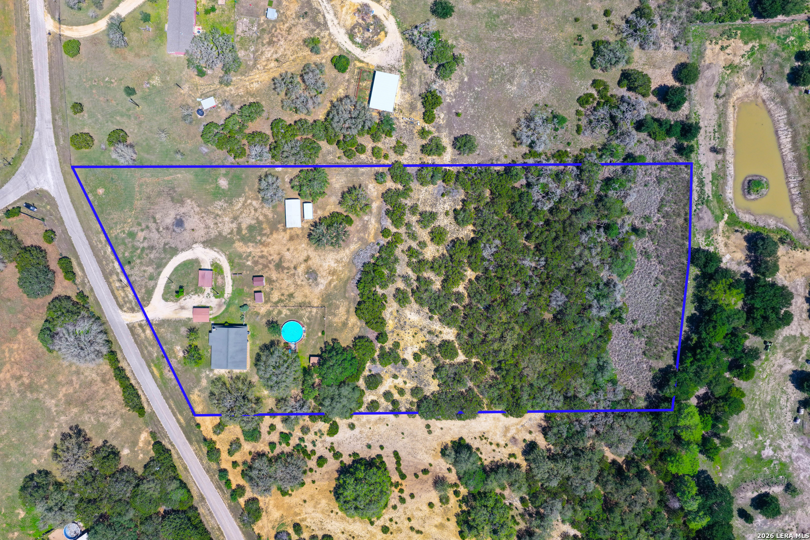 main property photo 32