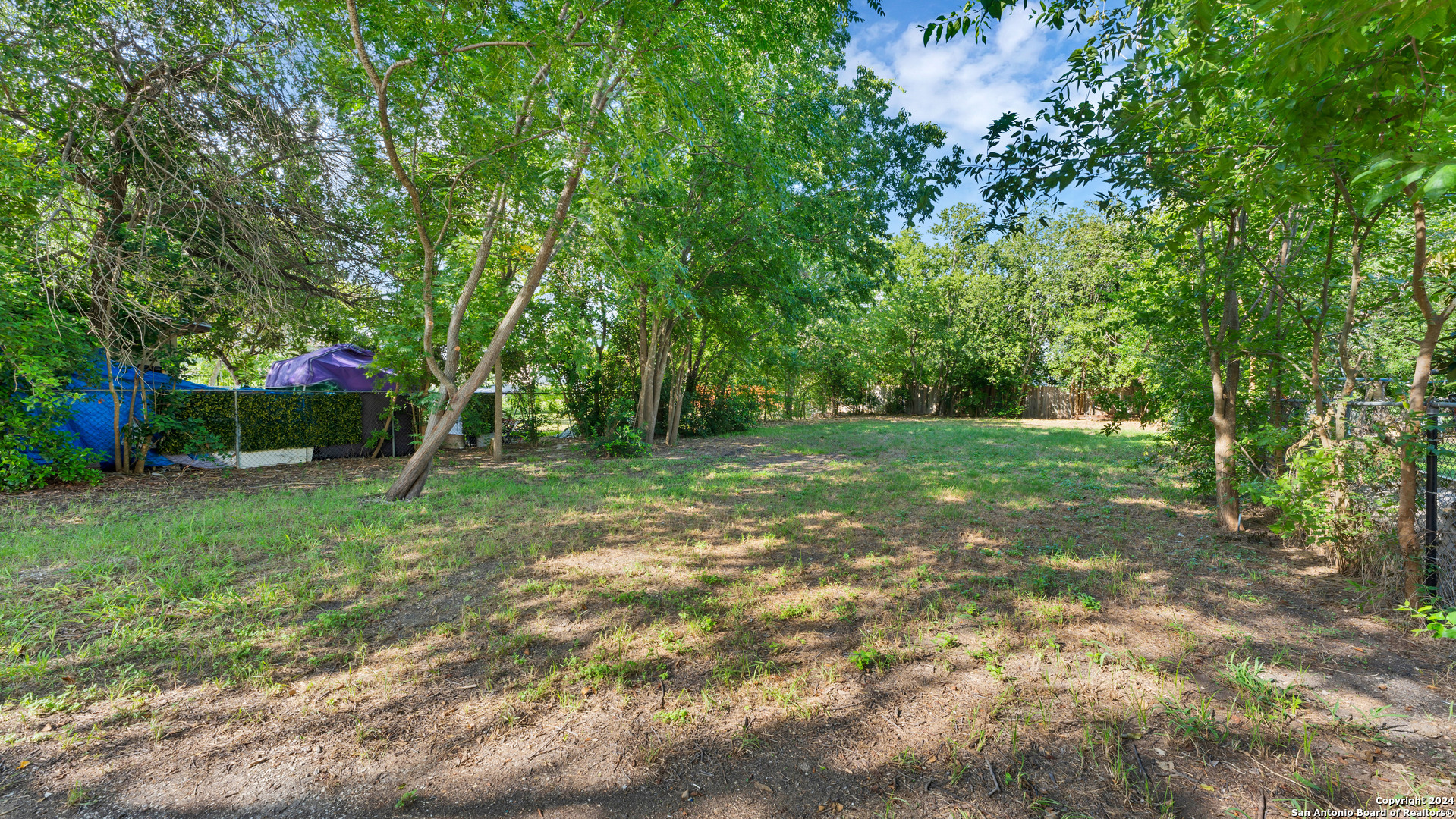 main property photo 20