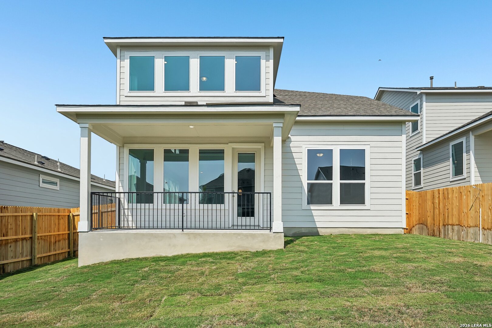 main property photo 32
