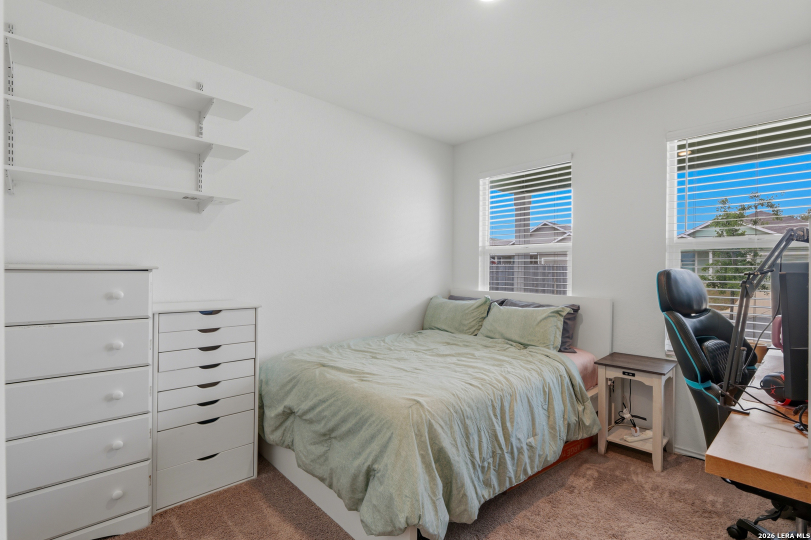 property viewer photo 18