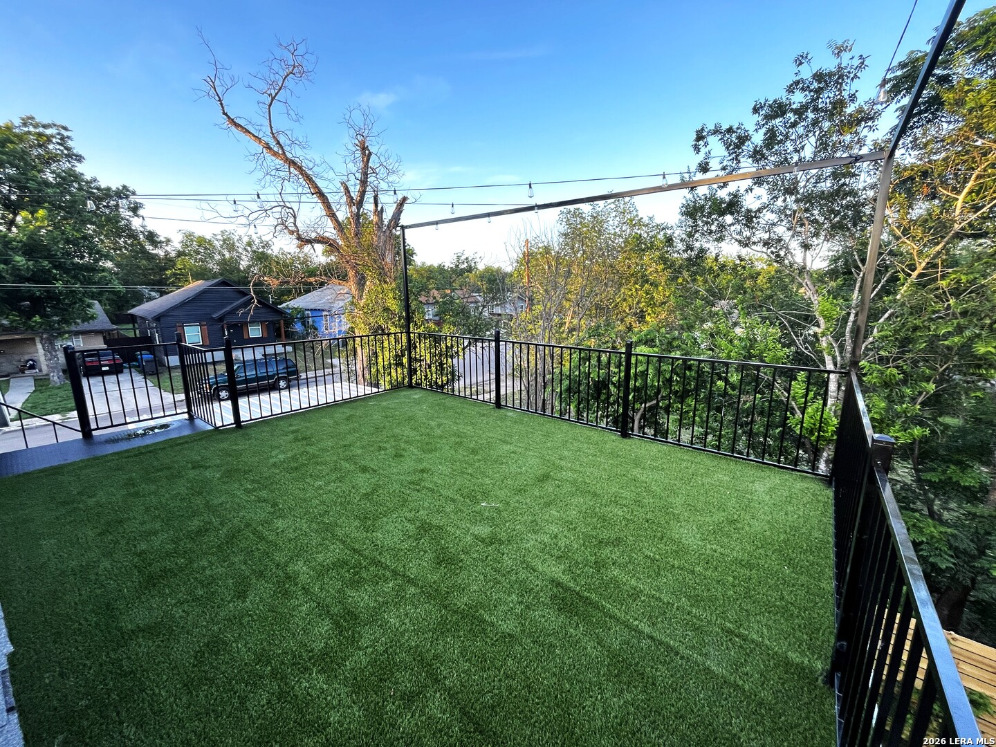 main property photo 36