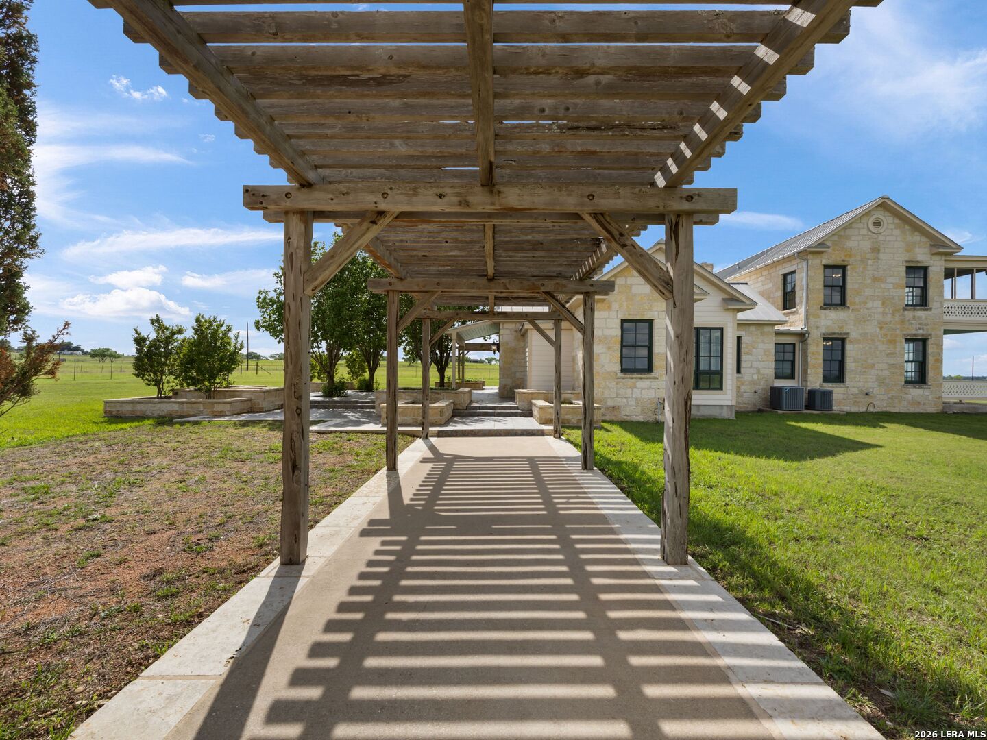 main property photo 48