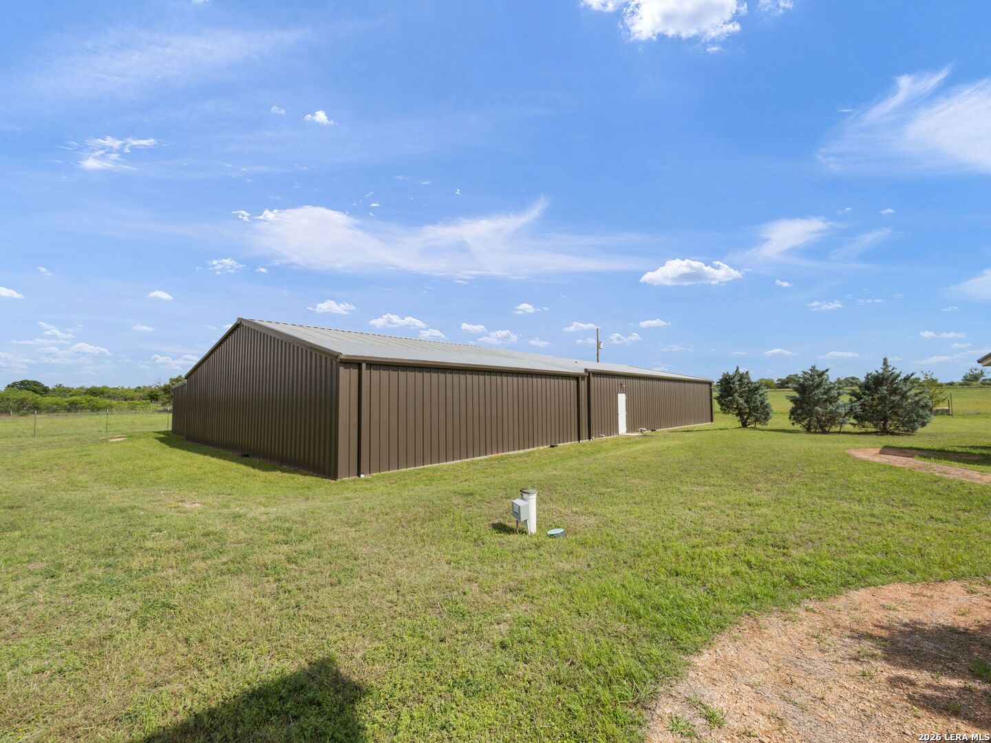 main property photo 51