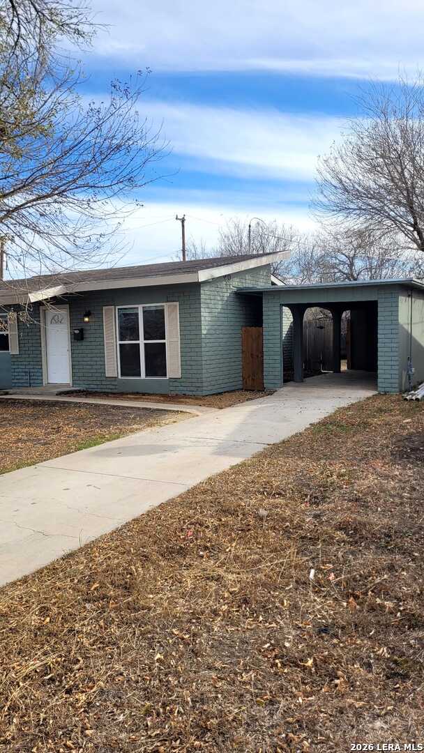 main property photo 19