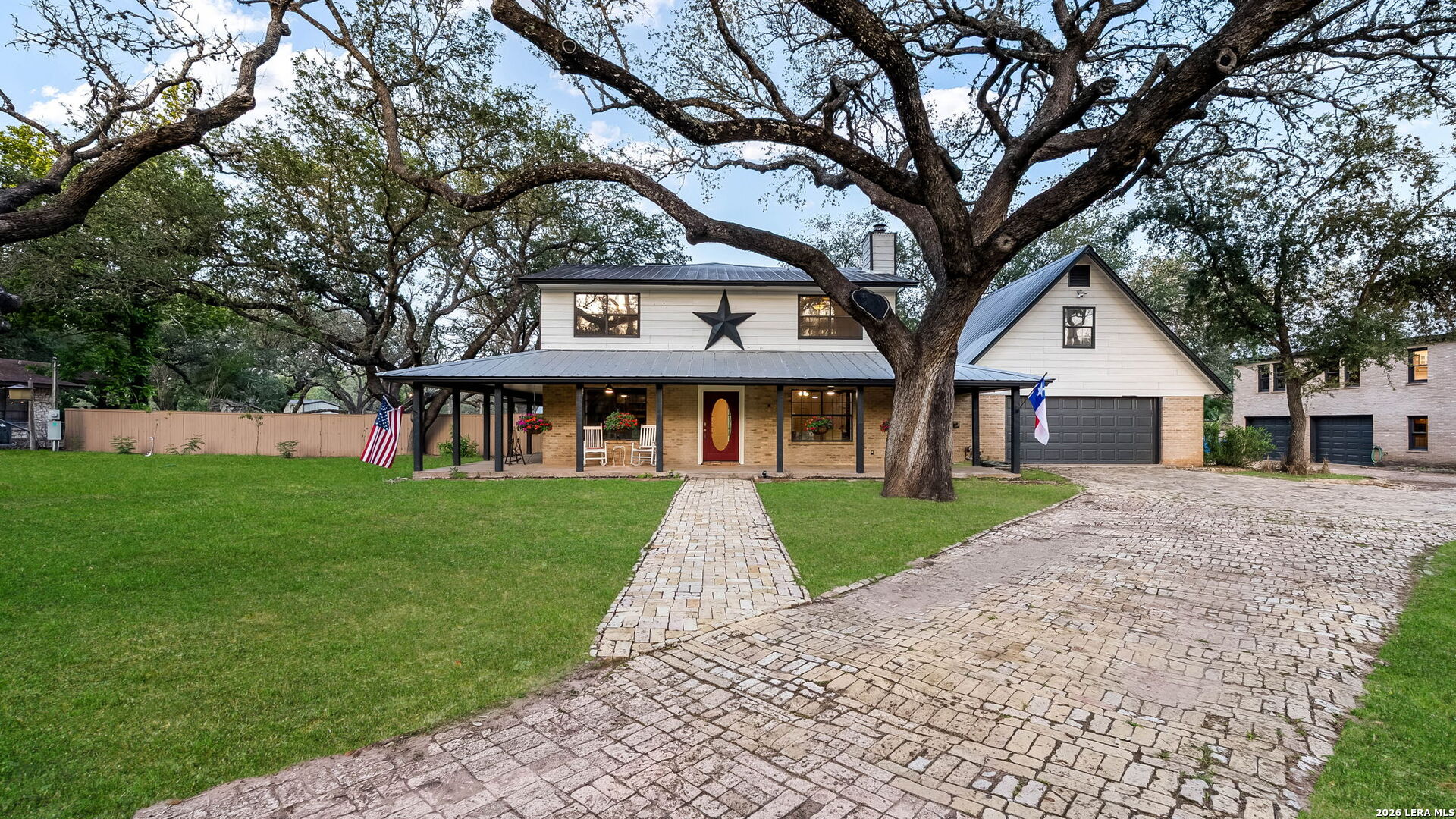 main property photo 44