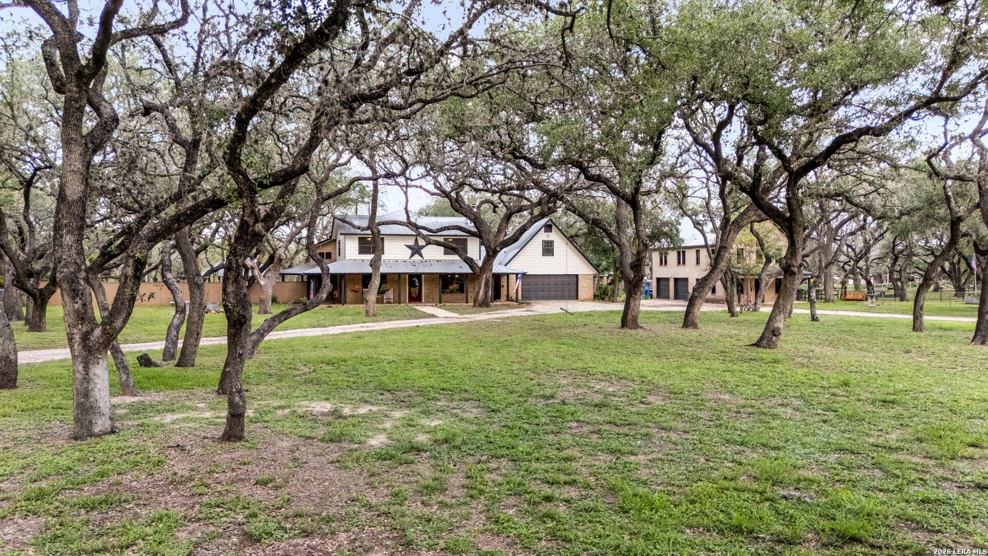 main property photo 79