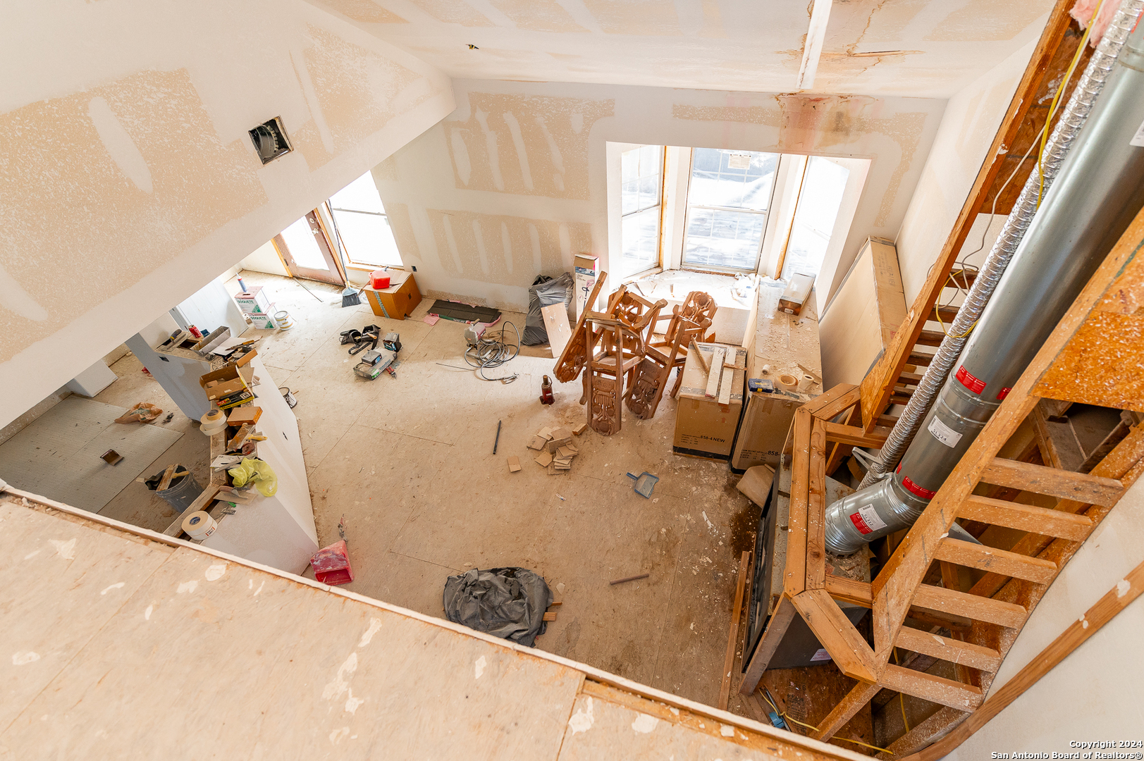 main property photo 54