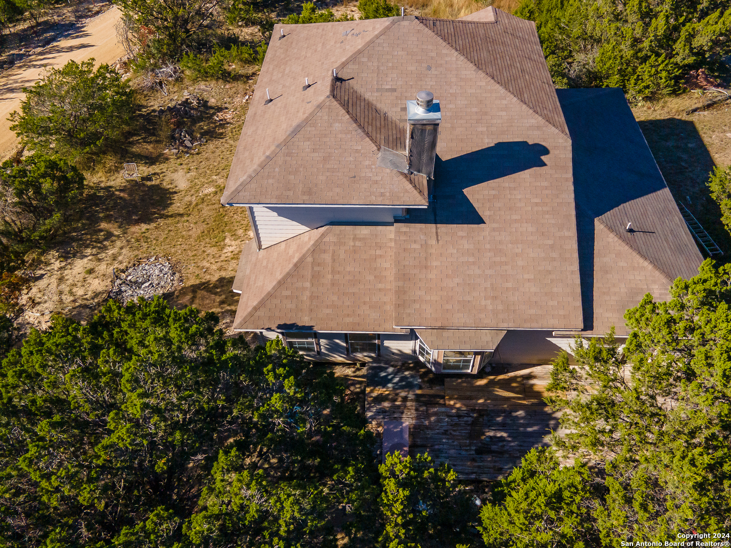 main property photo 72